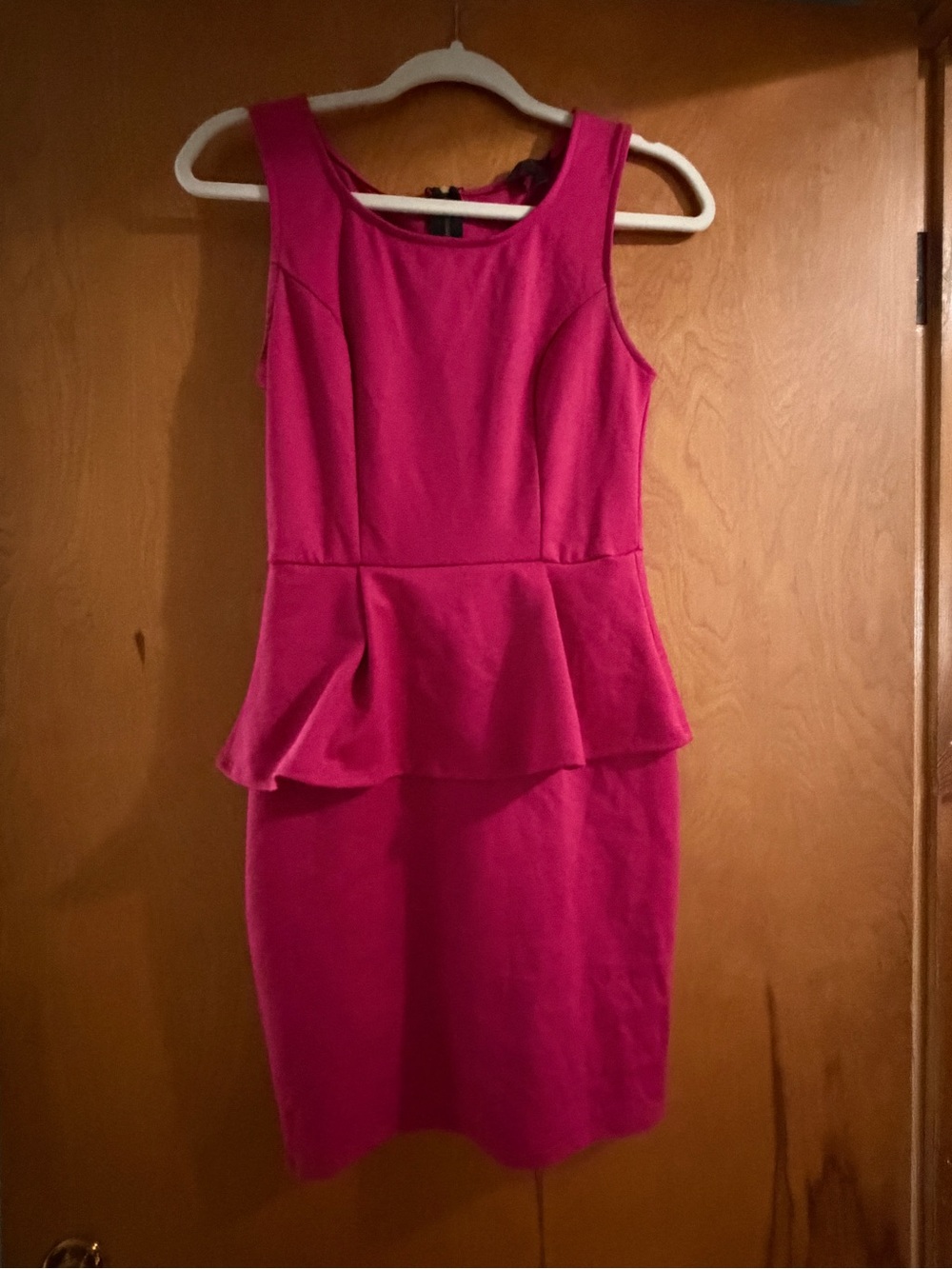 Sleeveless Peplum Sheath Dress - Fuchsia Pink